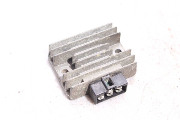 rectifier regulator Kawasaki GPZ 305 EX305A 83-83