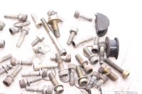 Gruppe af resterende dele Suzuki GSX-R 750 GR75A 85-87