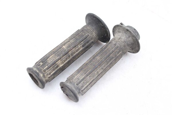 Ohjaustanko pitää kahvat Suzuki GSX-R 750 GR75A 85-87