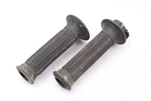 Ohjaustanko pitää kahvat Suzuki GSX-R 750 GR75A 85-87