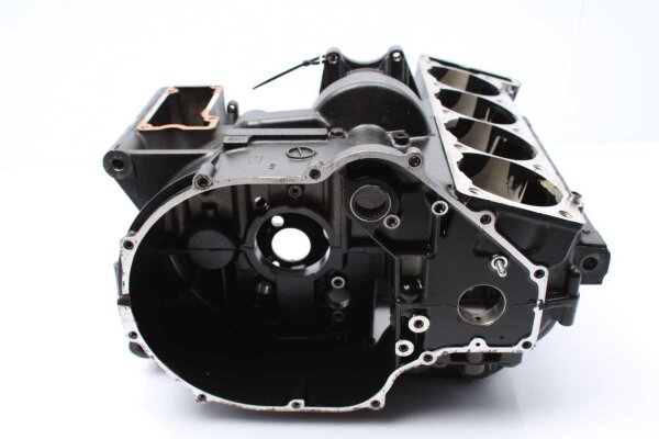 Moottorin kotelo Kawasaki ZZR 1100 ZXT10C 90-90