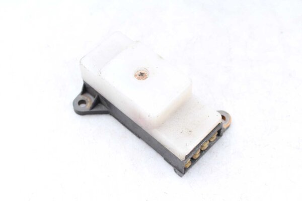 Fuse box fuse box Suzuki GSX-R 750 GR75A 85-87