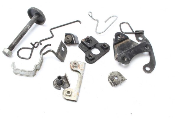 Blandet parti af resterende dele Kawasaki GPZ 1000 RX ZXT00A 86-87