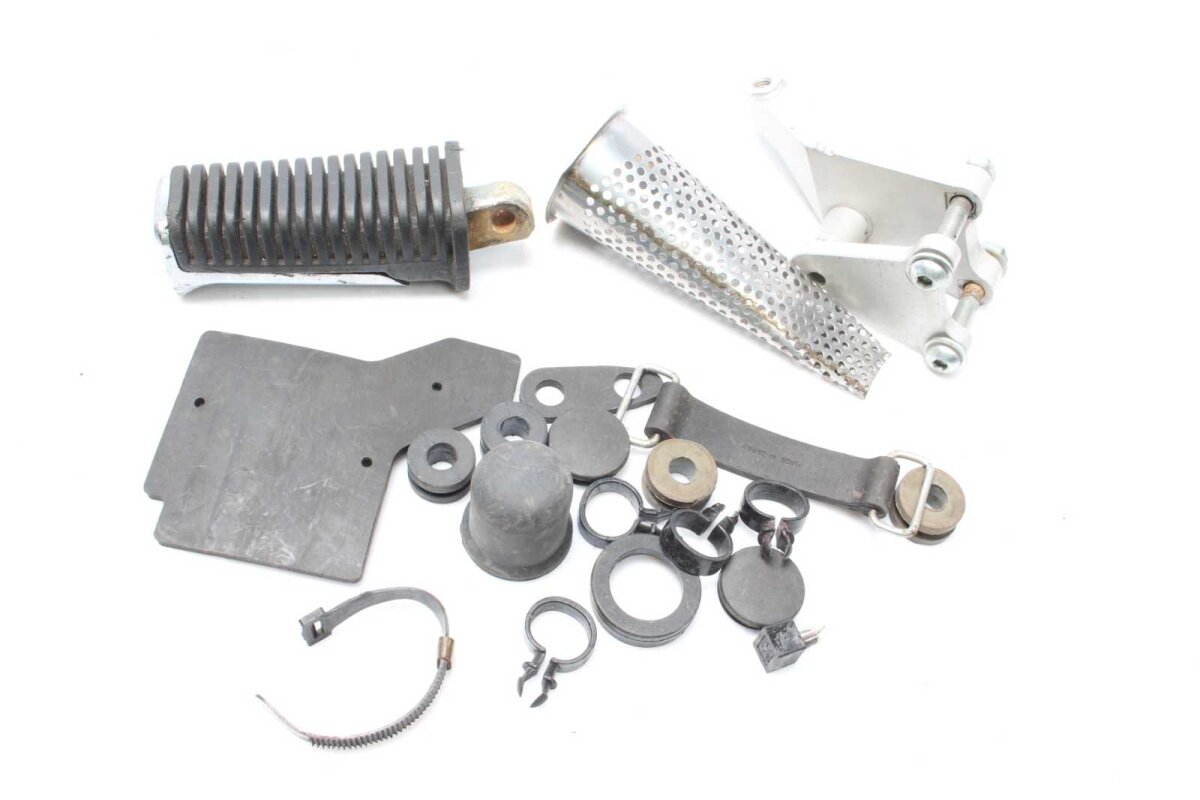 のの。 Mixed lot of remaining parts Kawasaki ZX-6R Ninja ZX636E 19-20