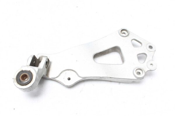 Rear right footrest retaining plate Suzuki GSX-R 750 GR75A 85-87