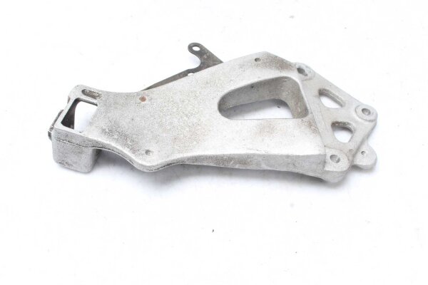 Bakre vänster fotstödshållplatta Suzuki GSX-R 750 GR75A 85-87