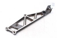 Footrest retaining plate on the left Kawasaki GPZ 1100...