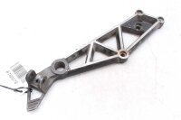 Footrest retaining plate on the left Kawasaki GPZ 1100...