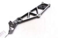 Footrest retaining plate on the left Kawasaki GPZ 1100...