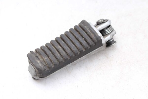 Voetsteun achter links Kawasaki GPZ 1100 Unitrak KZT10B-B 83-85