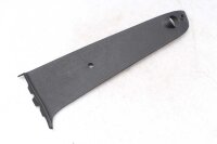 Sisäverhoilupaneeli oikeassa yläkulmassa BMW K...