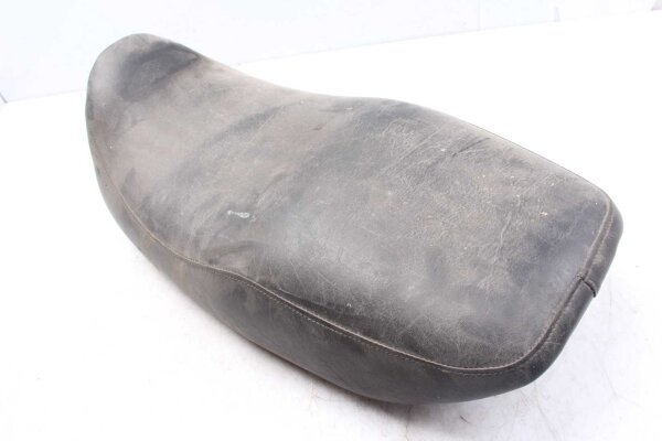 Bench seat cushion seat Kawasaki GPZ 750 Unitrak ZX750A3 83-85