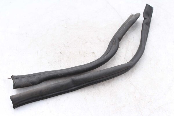 Invändig foderpanel Triumph Daytona 900 T300/D 92-96