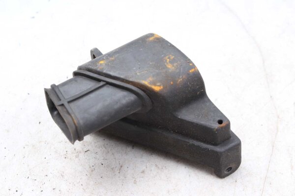 Imukanavan ilmakanava oikealla Kawasaki Z 550 F KZ550B/A 82-84