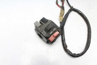 Ohjaustangon kytkimen ohjaustangon kiinnitys vasemmalla...