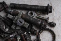 Mixed lot of remaining parts Divers Kawasaki Z 550 F KZ550B/A 82-84