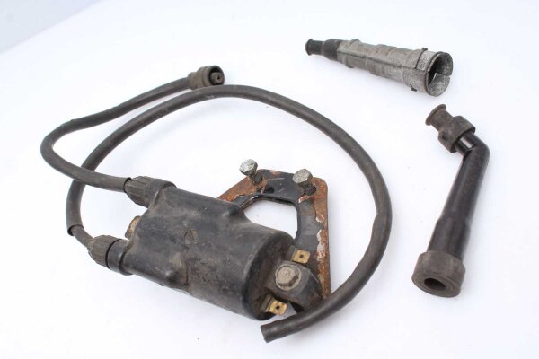 Ignition coil plug connector Kawasaki GPZ 1100 Unitrak KZT10B-B 83-85