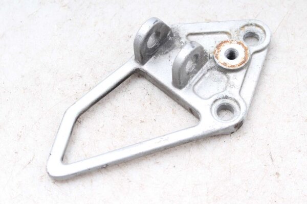 Edessä vasemman jalkatuen kiinnityslevy Kawasaki GPX 600 R ZX600C1-C5 88-92