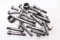 Sekoitettu paljon jäljellä olevia osia Triumph...