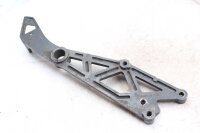 Jalkatuen kiinnityslevy vasemmalla Kawasaki GPZ 400 Unitrak KZ400J/M 85-85