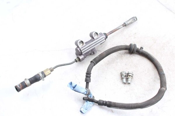 Rear brake pump Kawasaki GPZ 1000 RX ZXT00A 86-87