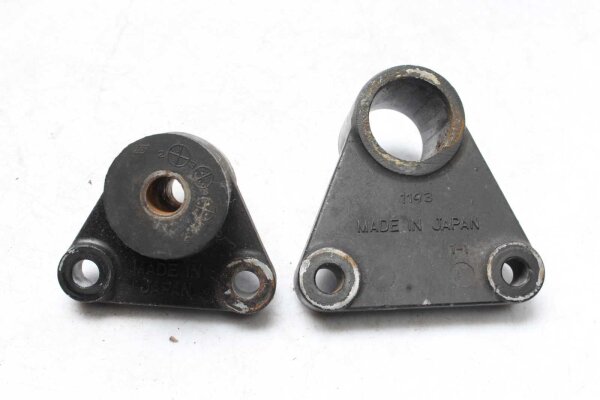 Rungon pidikkeen kiinnike Kawasaki Z 550 F KZ550B/A 82-84