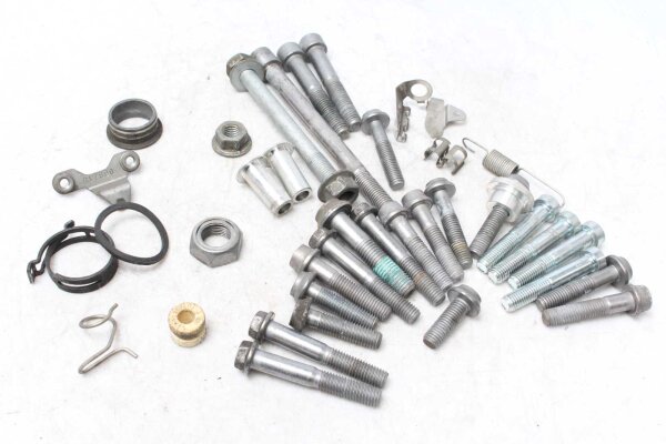 Sekoitettu paljon jäljellä olevia osia BMW S 1000 XR K10 0D03 15-16