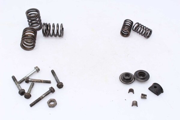 Nokka-akselin venttiilin jouset Kawasaki Z 650 KZ650F 80-83