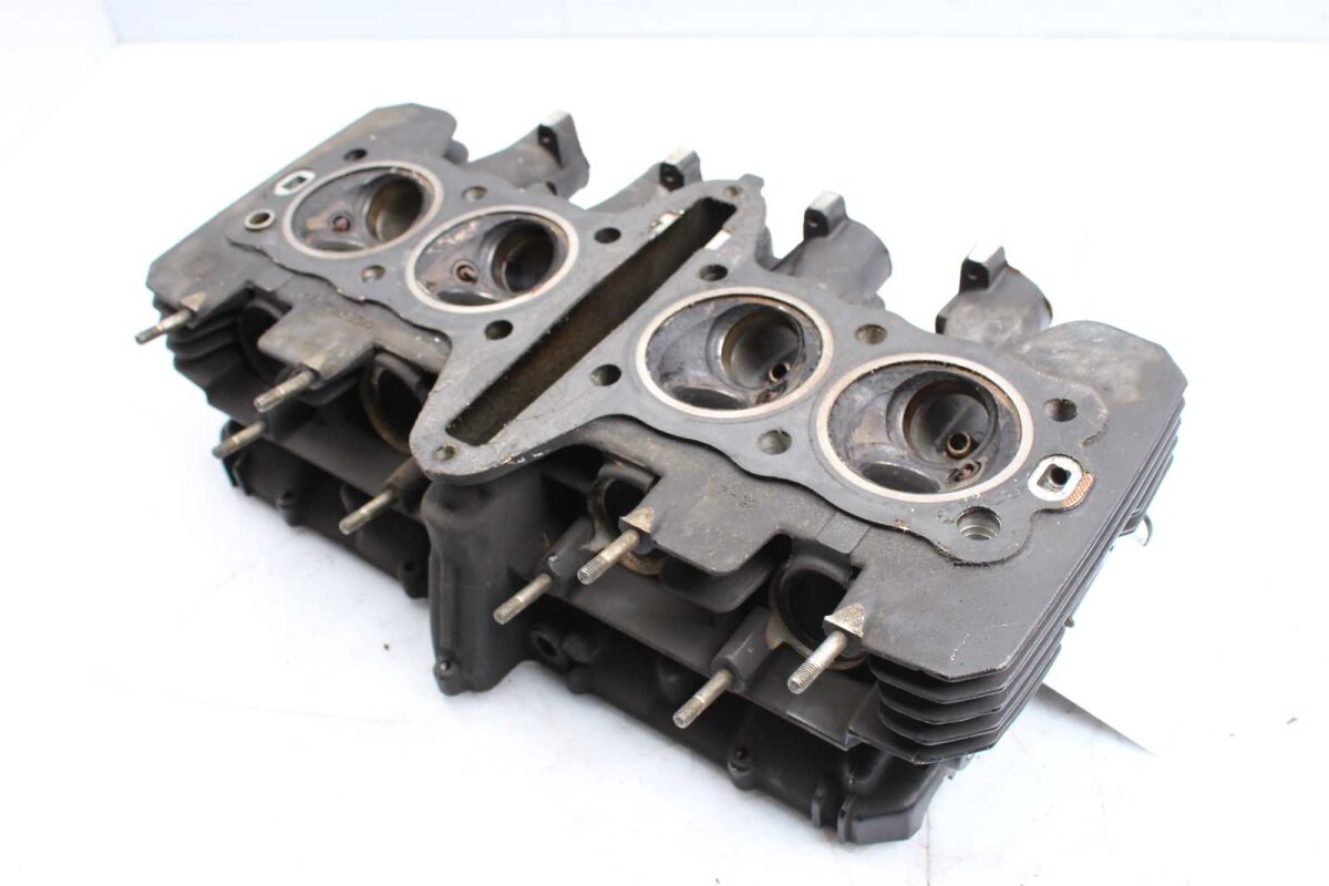 cylinder head Kawasaki GPZ 750 Unitrak ZX750A3 83-85