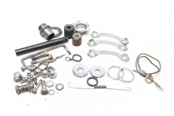 Mixed lot of remaining parts Kawasaki Z 440 Ltd KZ440A 80-83