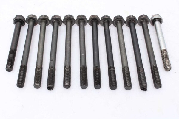 Konvolut Bolzen Kawasaki GPZ 750 Unitrak ZX750A3 83-85