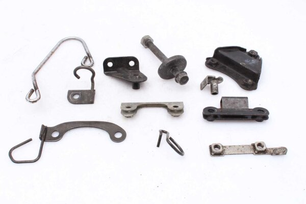 Lotto misto di parti rimanenti Kawasaki GPZ 1000 RX ZXT00A 86-87