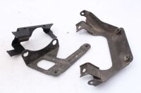 Sekoitettu paljon jäljellä olevia osia Kawasaki ZX-R 400 ZX400L1-L3 91-93