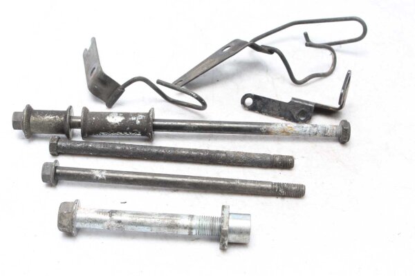 Lotto misto di parti rimanenti Kawasaki GPZ 550 Unitrak KZ550B/H 82-83