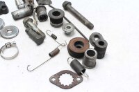 Sekoitettu paljon jäljellä olevia osia Kawasaki GPX 600 R ZX600C1-C5 88-92