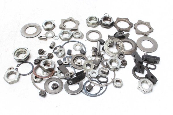 Mixed lot of remaining parts Kawasaki GPZ 750 Unitrak ZX750A3 83-85