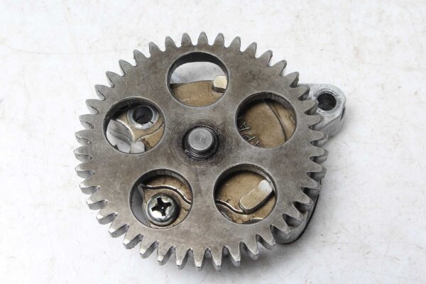 Öljypumppu Kawasaki KLR 600 KL600A/A 84-85