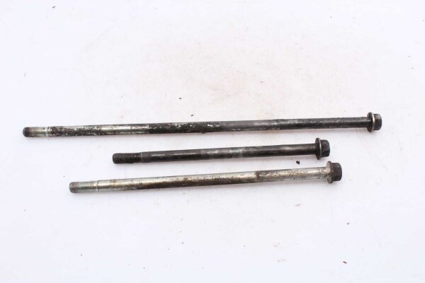 Sekoitettu paljon jäljellä olevia osia Kawasaki Z 440 2 Zylinder KZ440A/C 80-83