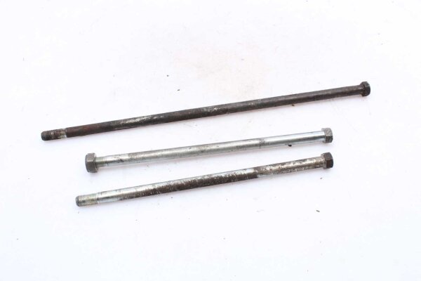 Sekoitettu paljon jäljellä olevia osia Kawasaki Z 440 2 Zylinder KZ440A/C 80-83