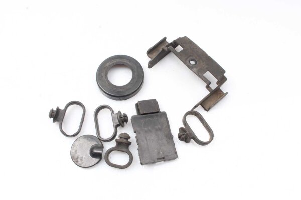 Konvolut Restteile Kawasaki GPZ 750 Unitrak ZX750A3 83-85