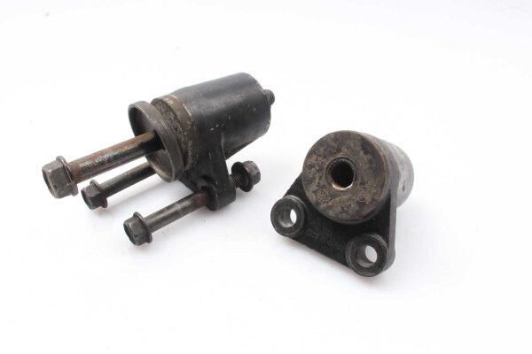 Moottorin kiinnityspidike Kawasaki GPZ 750 Unitrak ZX750A3 83-85