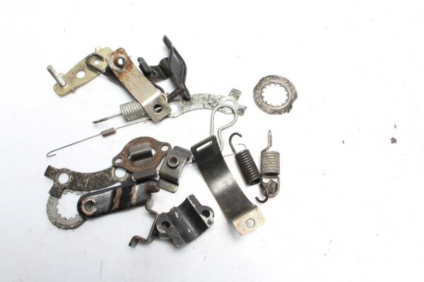 Mixed lot of remaining parts Kawasaki GPZ 750 Unitrak ZX750A3 83-85