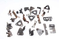 Sekoitettu paljon jäljellä olevia osia Kawasaki...