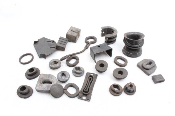 Blandat mycket återstående delar Kawasaki Z 750 GT KZ750E/P 82-85