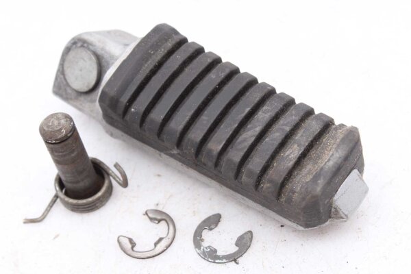Fußraste links Kawasaki GPZ 750 Unitrak ZX750A3 83-85