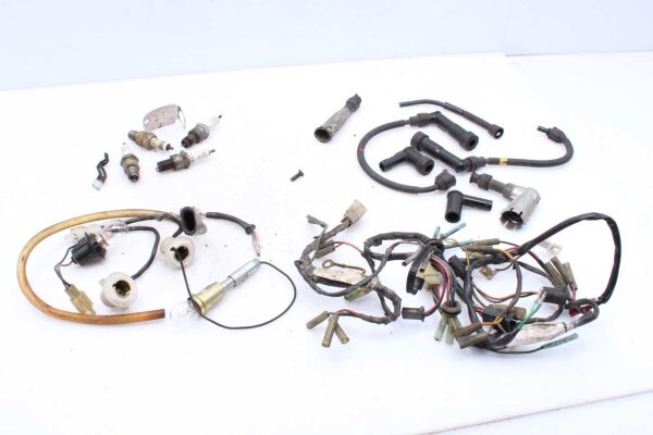 Sekoitettu paljon jäljellä olevia osia Unbekannt Konvolut