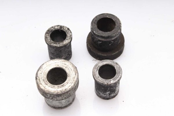 Achse Halter vorn Kawasaki GPZ 900 R ZX900A/1-6 84-89