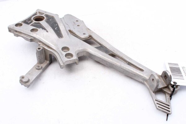 Fodstøttens holdeplade til højre Kawasaki GPZ 900 R ZX900A/1-6 84-89