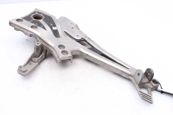 Fodstøttens holdeplade til højre Kawasaki GPZ 900 R ZX900A/1-6 84-89