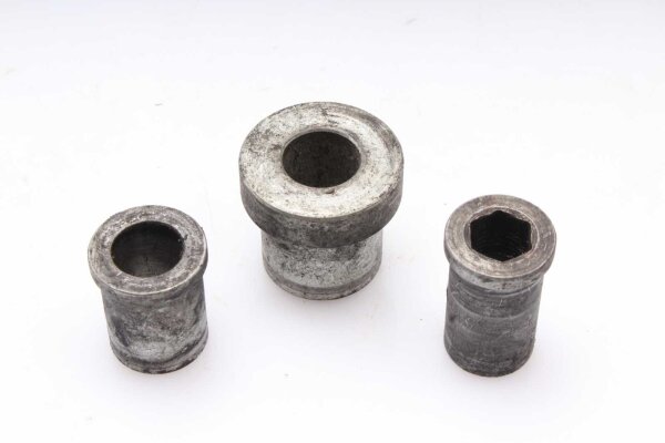 Axle holder front Kawasaki GPZ 900 R ZX900A/1-6 84-89